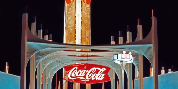 ‘Material estranho’ obriga Coca-Cola a fazer recall de refrigerante nos EUA