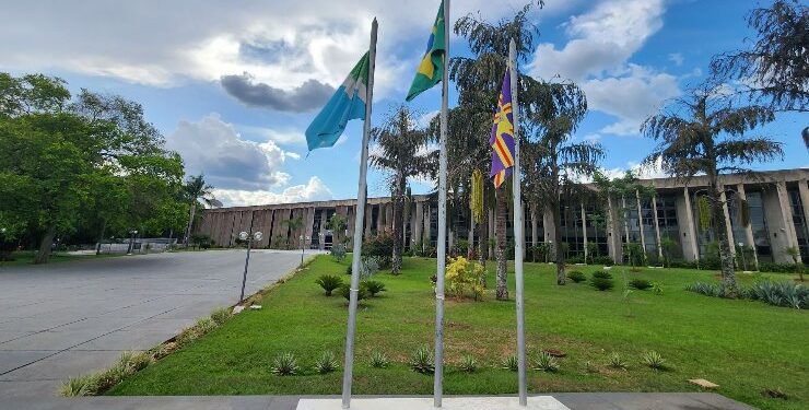 ALEMS retoma trabalhos legislativos durante sessão solene no dia 5 de fevereiro