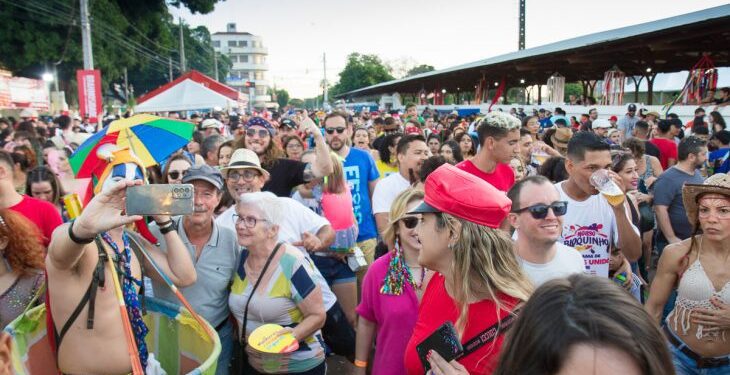 Carnaval de rua em Mato Grosso do Sul mostra a força do interior do Estado