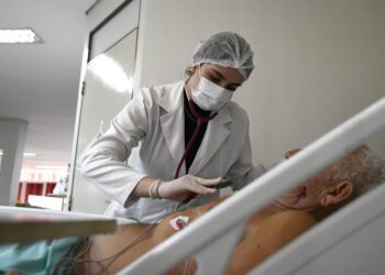 Governo de MS lança editais de concurso com 279 vagas para o Hospital Regional