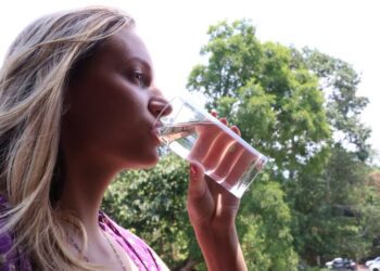 Saúde pública: parceria entre Agems e SES estabelece padrão para o Índice de Qualidade da Água em MS