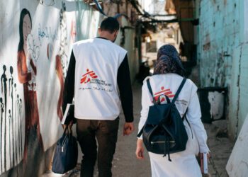 Líbano: MSF oferece cuidados médicos a pessoas deslocadas após escalada do conflito na fronteira com Israel
