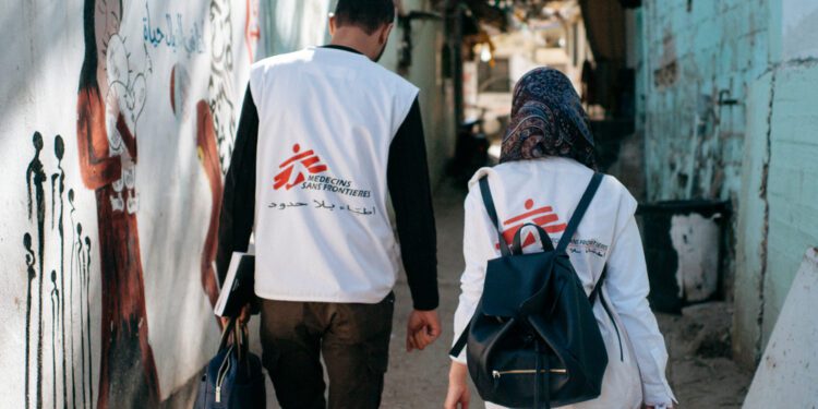 Líbano: MSF oferece cuidados médicos a pessoas deslocadas após escalada do conflito na fronteira com Israel