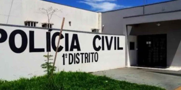 Incêndio destrói casa e mata morador carbonizado em Naviraí