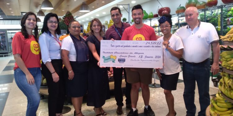 Programa Troco Solidário arrecada quase R$ 600 mil em doações de clientes para 10 instituições no MS em 2023