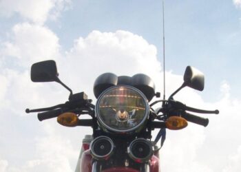 Antena corta pipa é recomendada pelo Detran para prevenir acidentes com motociclistas