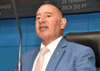 Gerson Claro deixa governo após assumir cargo por uma semana no lugar de Riedel