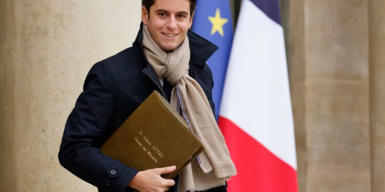 Gabriel Attal é o novo primeiro-ministro francês
