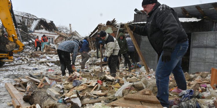 Nova tática aumenta eficácia de ataque aéreo da Rússia contra Ucrânia