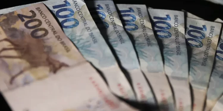 Devedores da Receita Federal já podem quitar dívidas sem multa e juros