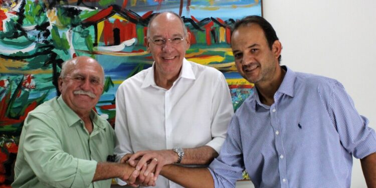 Em busca de melhorias e recursos Prefeito Juvenal e vice Jorge cumprem agenda em Campo Grande