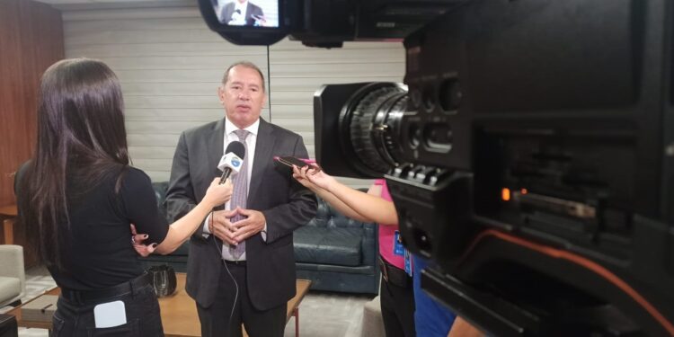 Gerson diz que plataforma online vai dar mais transparência a emendas parlamentares