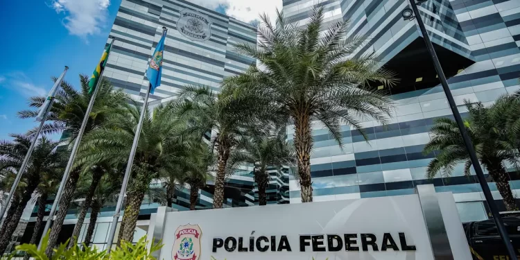 Polícia Federal faz ação contra exploração sexual infantil no Rio
