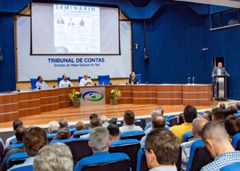 Vereadores de todo o Estado discutem políticas públicas para a primeira infância