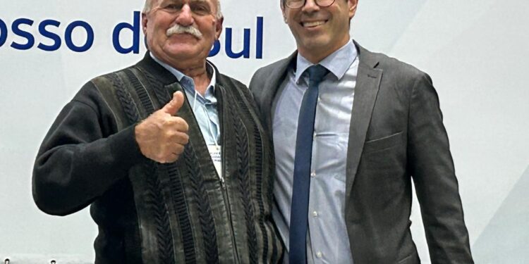 Prefeito de Figueirão participa de seminário sobre contas públicas