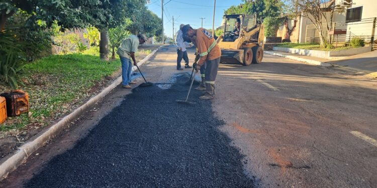 Camapuã avança com obras de melhoria viária