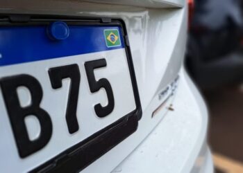 Mato Grosso do Sul inicia licenciamento de veículos com placas finais 4 e 5 em junho