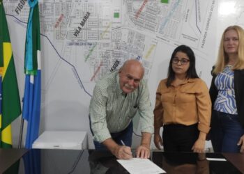 Novas diretoras escolares assumem cargos em Figueirão