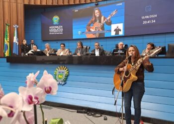 Helena Meirelles e musicistas de MS são homenageadas pela ALEMS