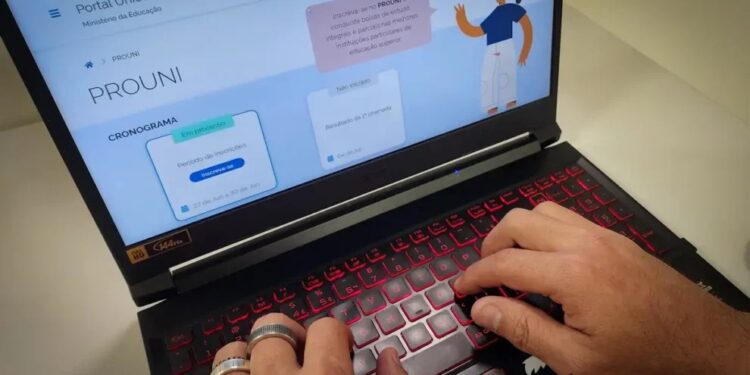 MEC anuncia resultado da segunda chamada do Prouni 2024