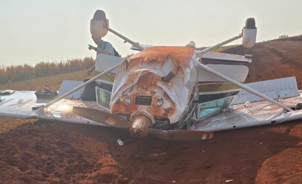 Avião cai em área rural de Paraíso das Águas deixando dois feridos