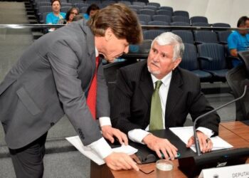 Zeca intercede por agricultores atingidos por seca e deputados clamam por ação no Pantanal