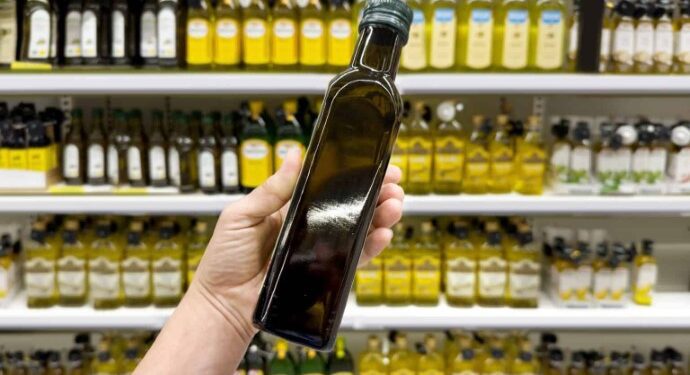Azeites de oliva fraudados são alvo de alerta do Procon-MS e Mapa