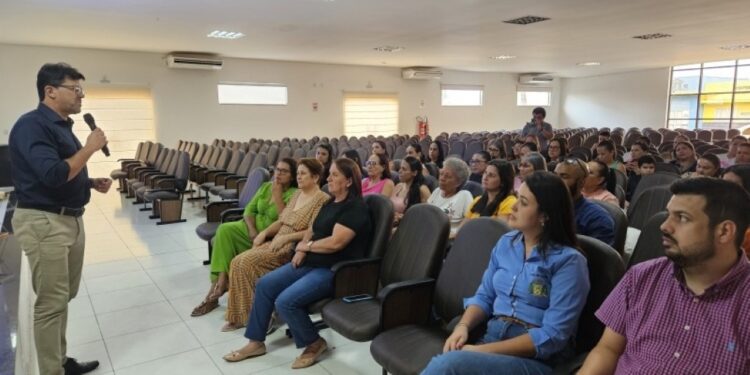 Costa Rica celebra Dia do Agente Comunitário de Saúde com homenagens e palestras educativas