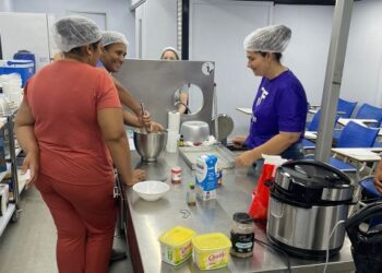 Camapuã promove curso de panificação em unidade móvel para moradores