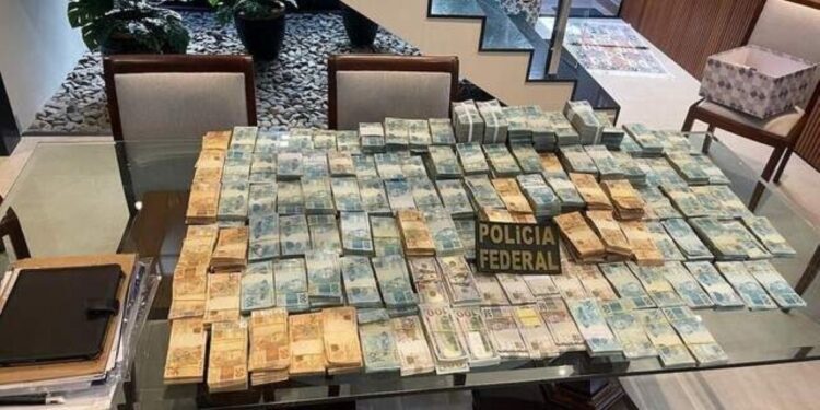 Polícia Federal apreende milhões em operação que investiga magistrados do TJMS por venda de sentenças