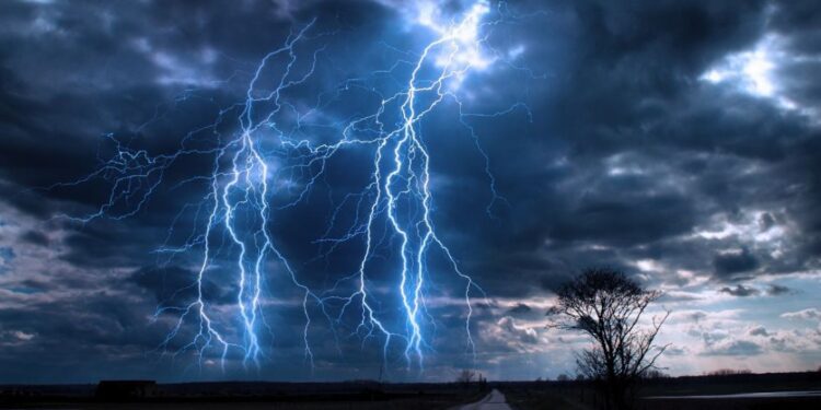 Tempestades intensas ameaçam Mato Grosso do Sul, alerta Inmet