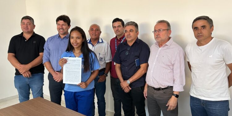 Programa habitacional beneficia famílias de Costa Rica com novas moradias