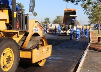 Governo investe em obras que levam desenvolvimento aos 79 municípios