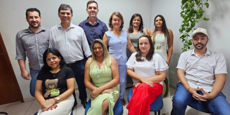 Diretores tomam posse e definem rumos da educação municipal de Camapuã até o fim de 2026