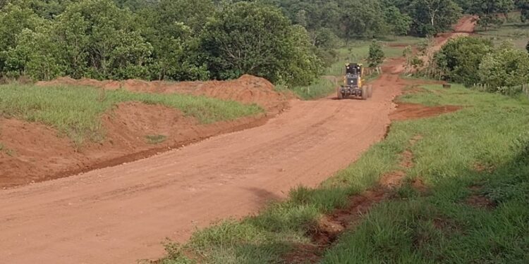 Camapuã reforça infraestrutura rural com melhorias em estradas de fazendas