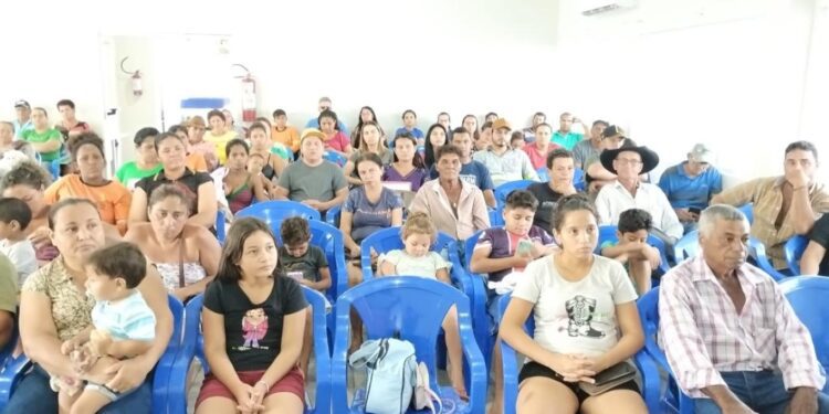 Famílias do Empreendimento Estrela D’Alva elegem comissões para acompanhamento de obras