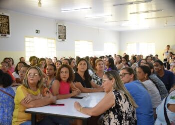 Costa Rica aloca 227 professores concursados para o ano letivo de 2025