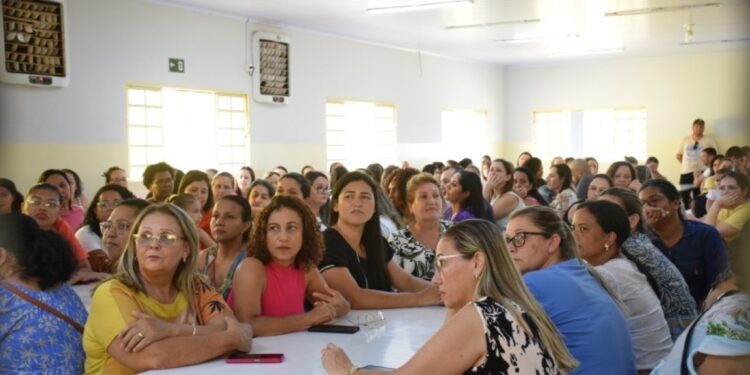 Costa Rica aloca 227 professores concursados para o ano letivo de 2025