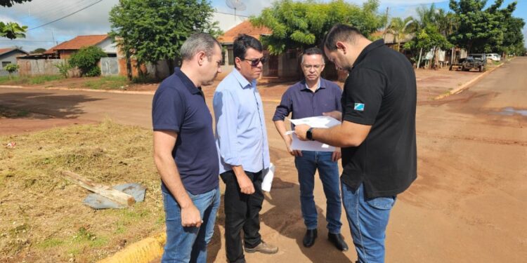 Secretário de Infraestrutura de Camapuã acompanha avanços em obras na Vila Industrial