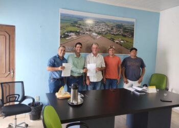 Camapuã e Bandeirantes firmam parceria para manutenção de estradas e melhorias regionais