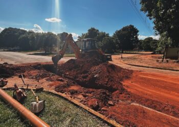 Camapuã avança em obras de esgoto na Vila Industrial