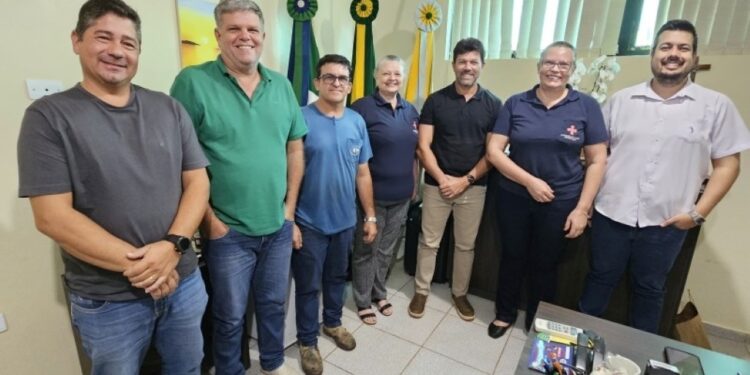 Diretora da Fundação Hospitalar de Costa Rica é apresentada e anuncia metas de gestão