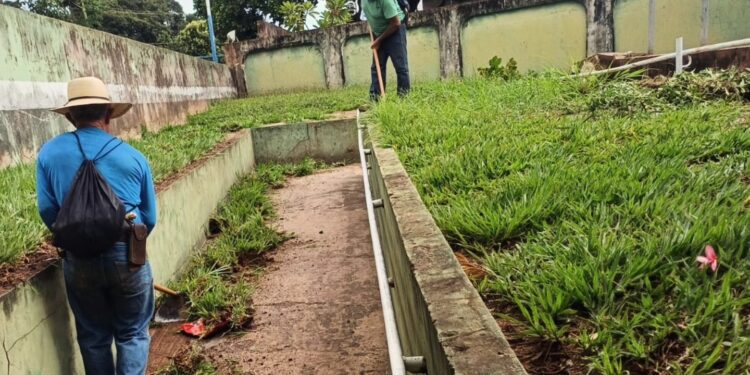 Prefeitura de Camapuã realiza mutirão de limpeza para prevenir dengue