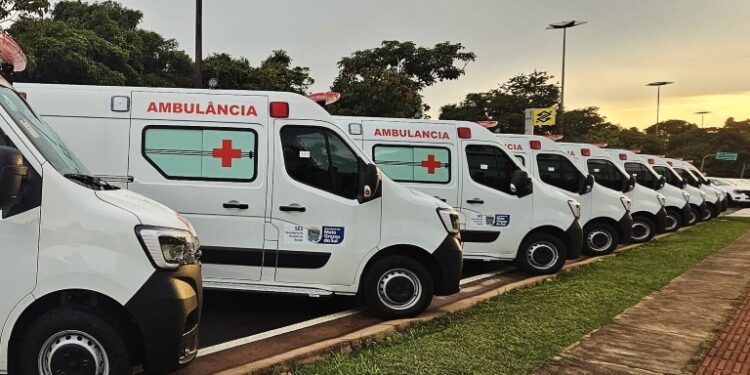 Camapuã recebe nova ambulância para reforçar atendimento de saúde