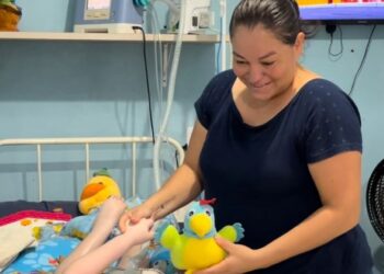 Mulheres vítimas de violência e chefes de família terão auxílio garantido por lei em MS