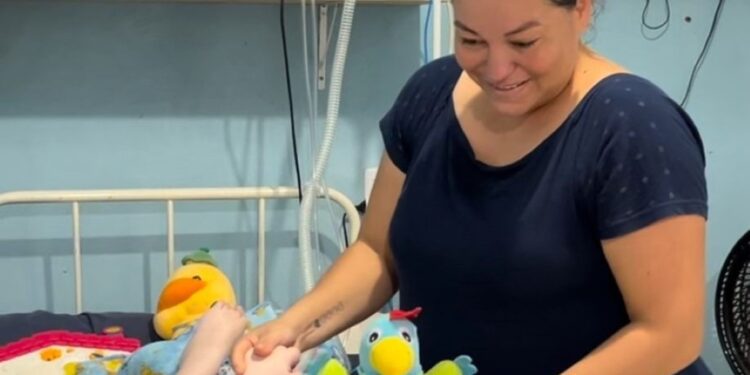 Mulheres vítimas de violência e chefes de família terão auxílio garantido por lei em MS