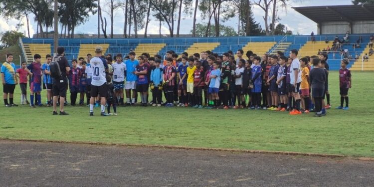 CREC promove peneira em Costa Rica e seleciona 42 atletas para suas categorias de base