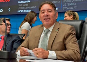 Terceira idade de Figueirão participa de dia de lazer em balneário de Rio Verde