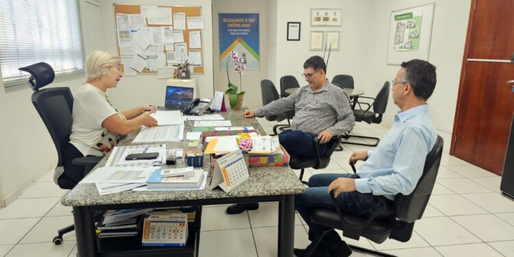 Prefeitura de Camapuã avança em tratativas com AGEHAB para construção de conjunto habitacional