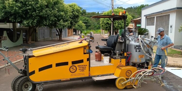 Camapuã realiza ações de infraestrutura em escolas e bairros